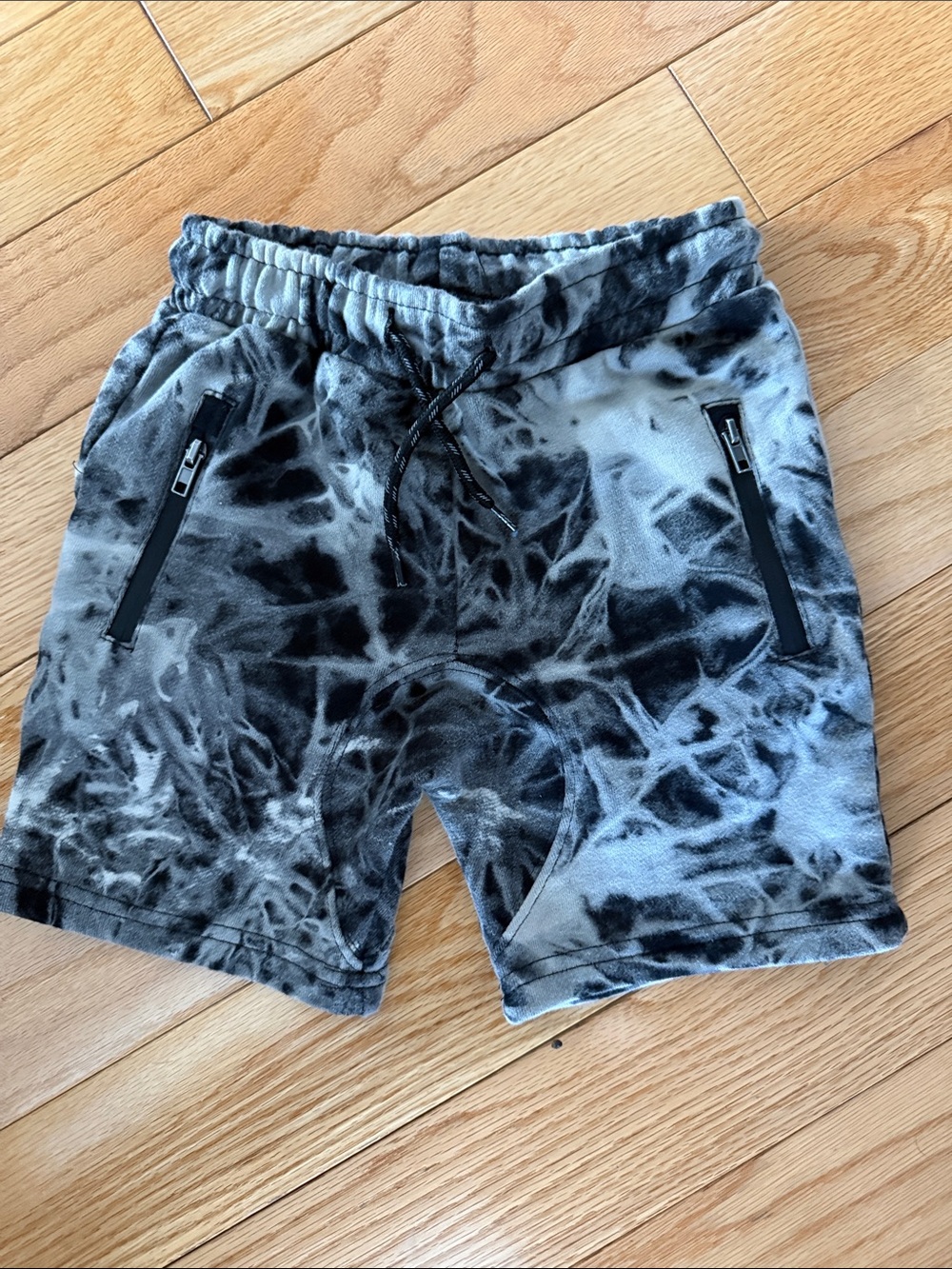 Appaman Black & Gray Tie-Dye Zip Pocket Shorts